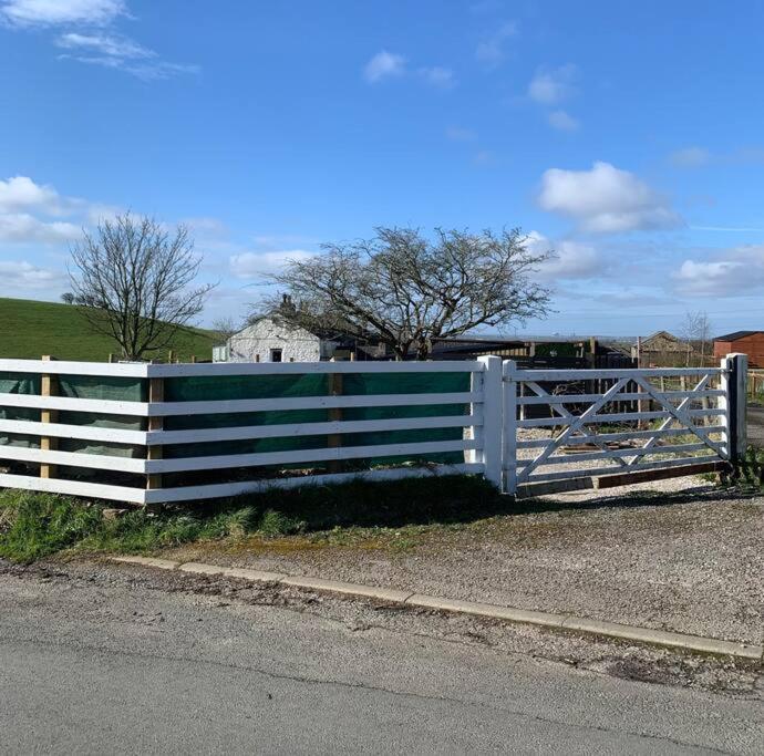 The Cowshed Cottage - Beautiful Location Lancaster Exterior foto